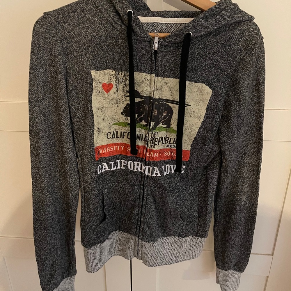 Grey Zippered Sweatshirt Women’s Medium